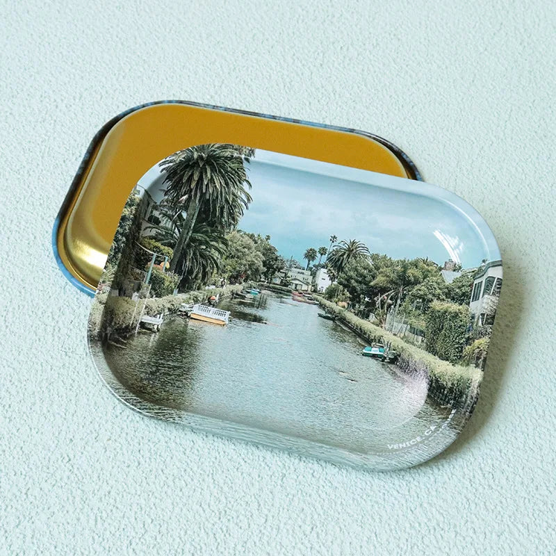 Factory Directly Sale Custom Design Rolling Tray Metal Smoking Accessories Tin Tray 18x14cm  Rolling Tray