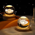 Hot Selling 3D Carved Luminous Planet Saturn Moon Crystal Ball Lamp Creative Gift Ornament