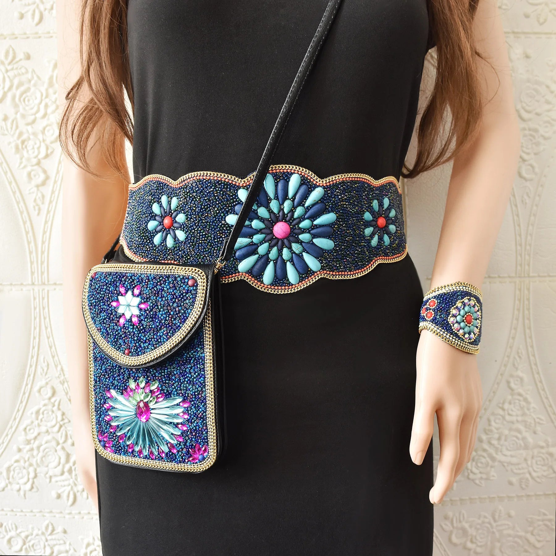 Bohemian Belts for Women Wide Stretch Elastic Waist Belt Body Chain Handmade Beaded Flower Adjustable Belt for Women