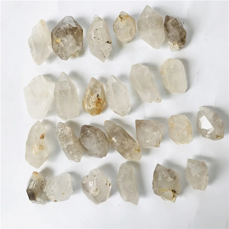 Wholesale Small Size Clear White Crystal Rough Points Cheap Raw Quartz Stone Price for Pendant