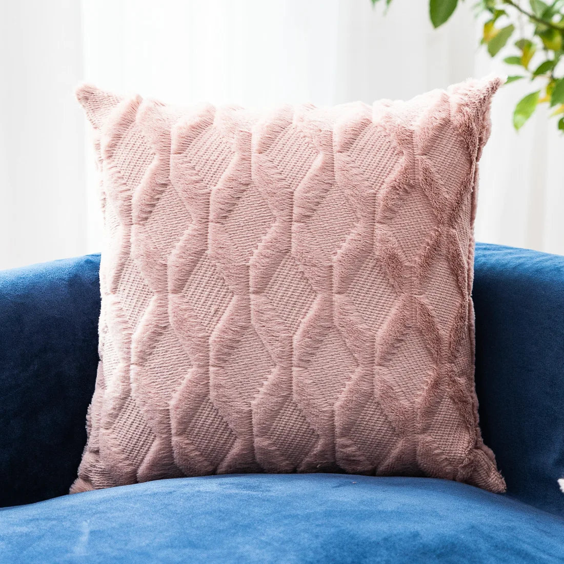 Wholesale Boho Pink Faux Fur Throw Lumbar Pillow Case Cushion Cover Soft Geometric Plush Square Shape Woven for Home Hospital