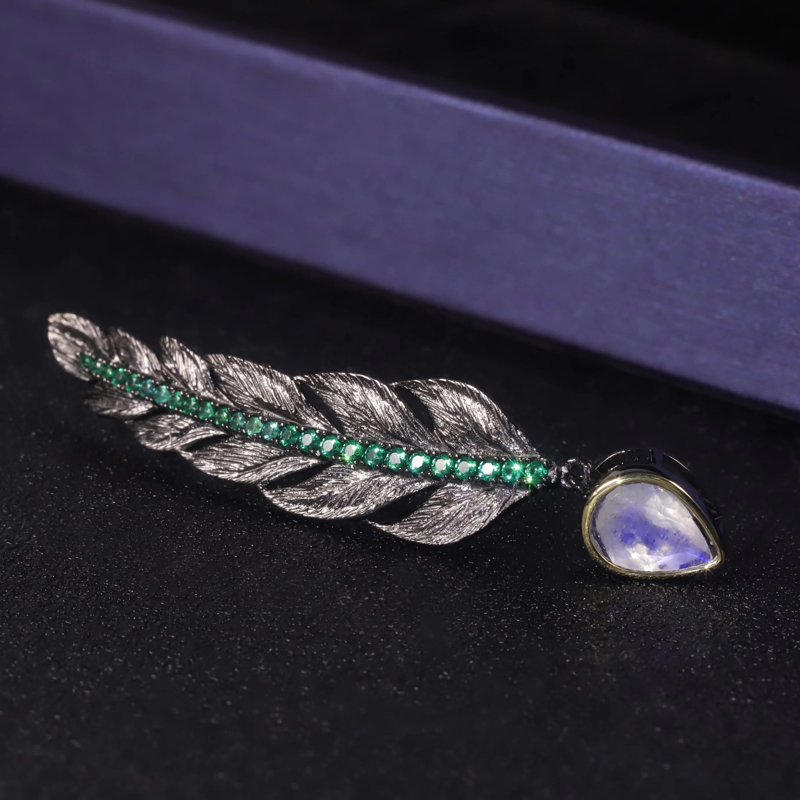 C8270 Abiding Fine Jewelry Personalized Black Gun Plated 925 Sterling Silver Natural Moonstone Feather Pin Brooch