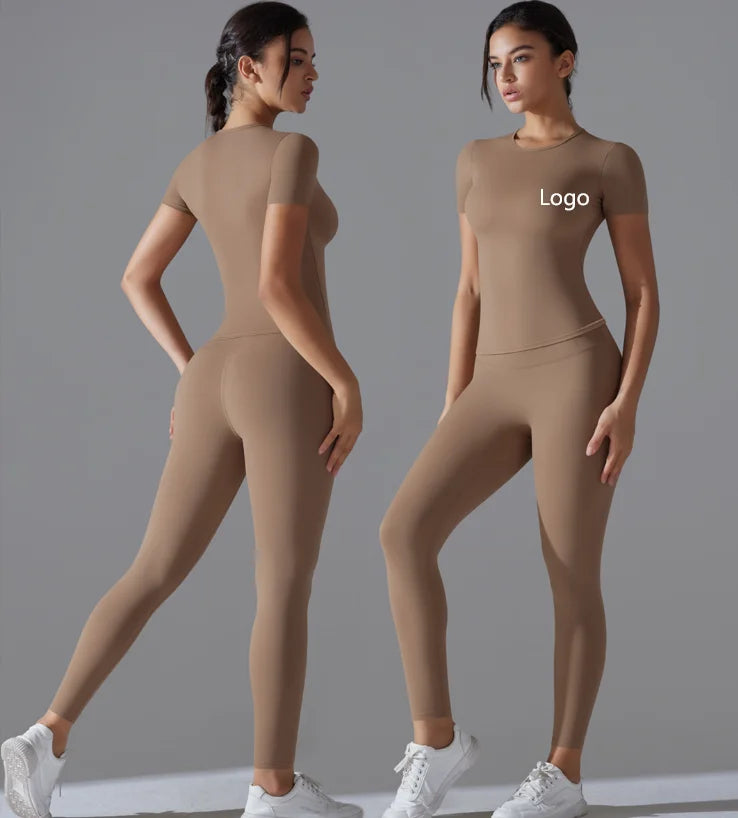 2025 New Style Gym Fitness Yoga 2 Pieces Sets for Women Hot Sale Sportswear Active Wear Sets Short Shirt Legging Set