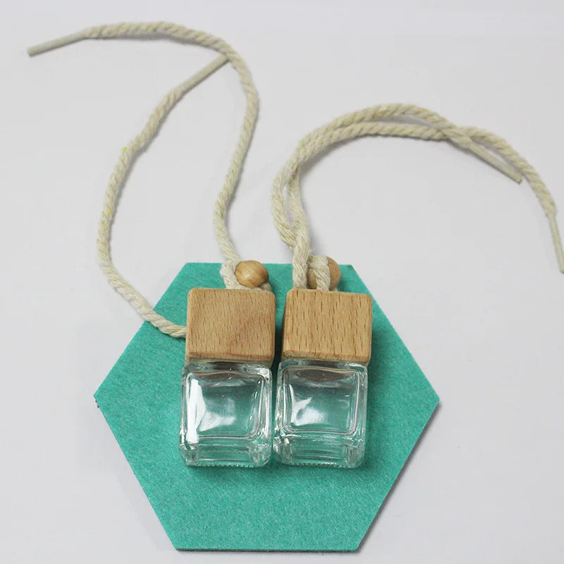 Hot Sale Perfume Bottle Car Hanging Glass Diffuser Perfume Bottle