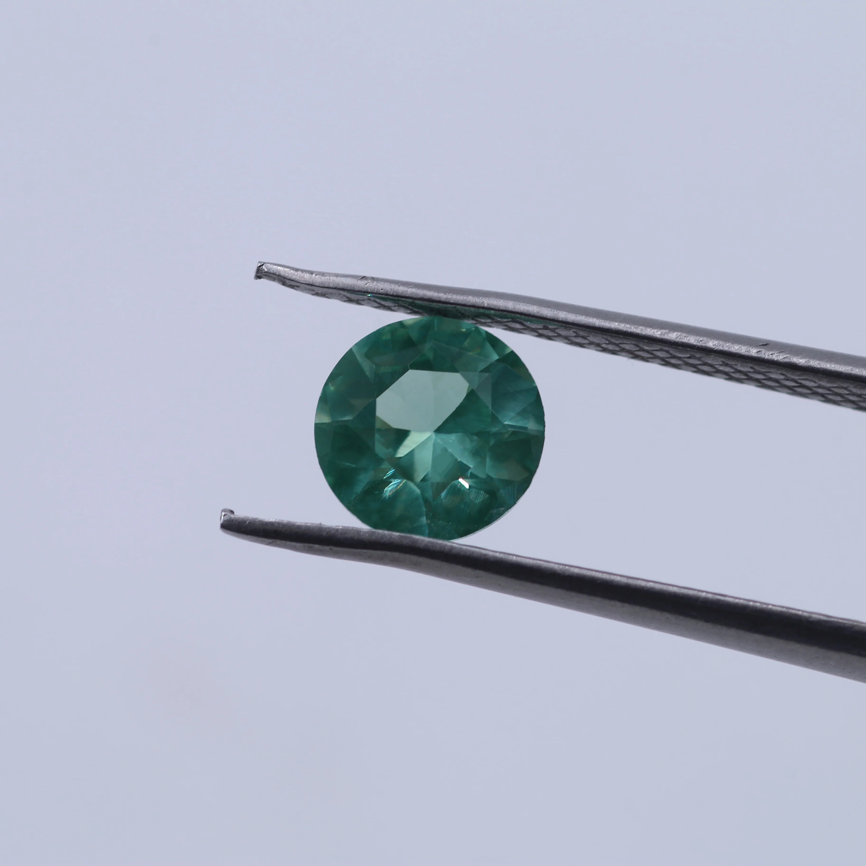 HanYu Wholesale Lab Created Synthetic Spinel 135# Brazil Green Round Brilliant Cut 6x6mm Gemstone Third Party Certified