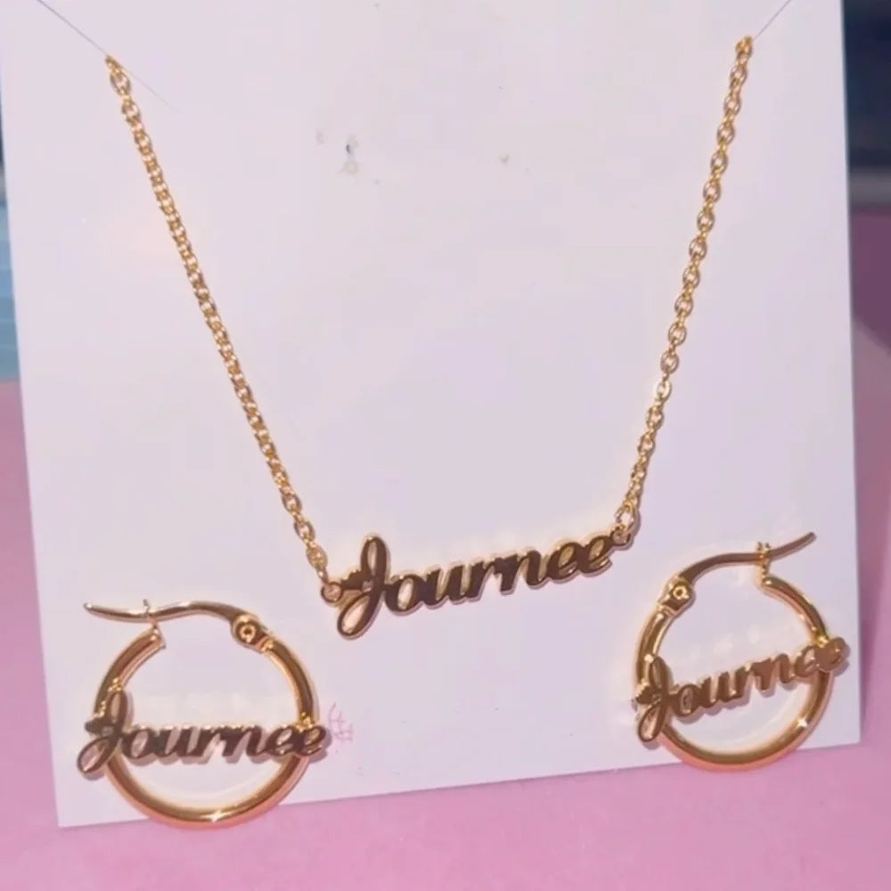Qiuhan OEM  Personalized Nameplate Hoop Earrings Necklace Ring Hairpin Children Custom Name Jewelry Set