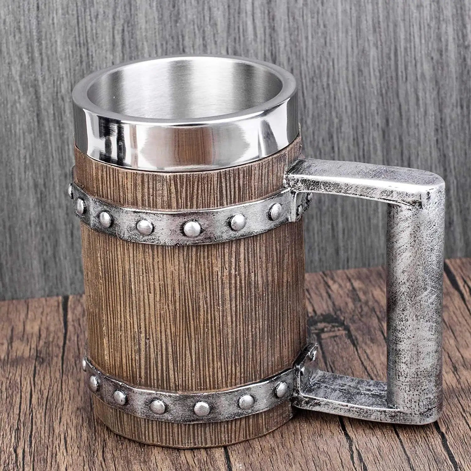 High Quality Medieval Beer Mug MCA03 Handmade Durable Medieval Design Resin Handle Beer Mug Drinkware for Parties Usage