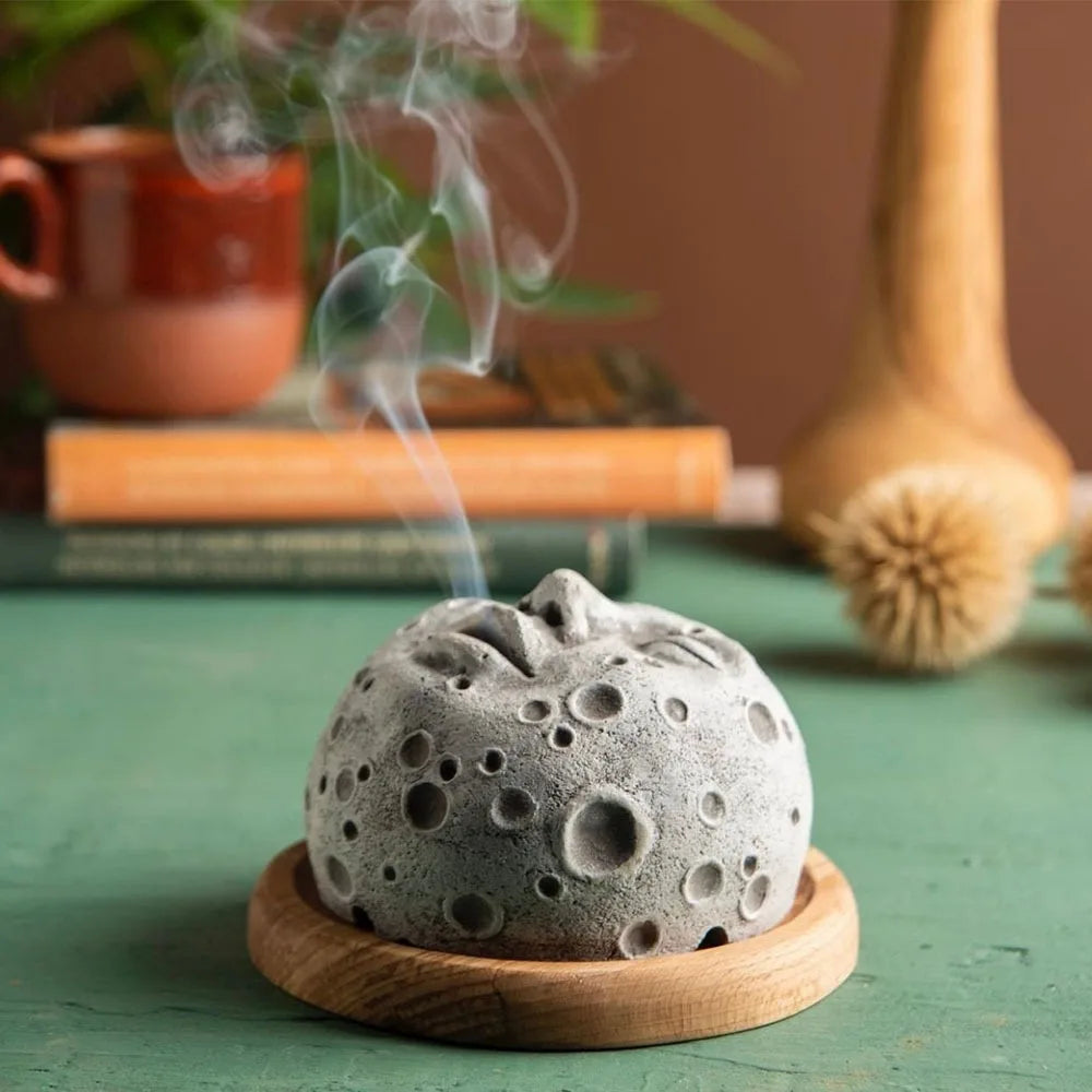Unique Moon Face Incense Burner Holder Resin Home Decoration for Meditation & Aromatherapy Serenity