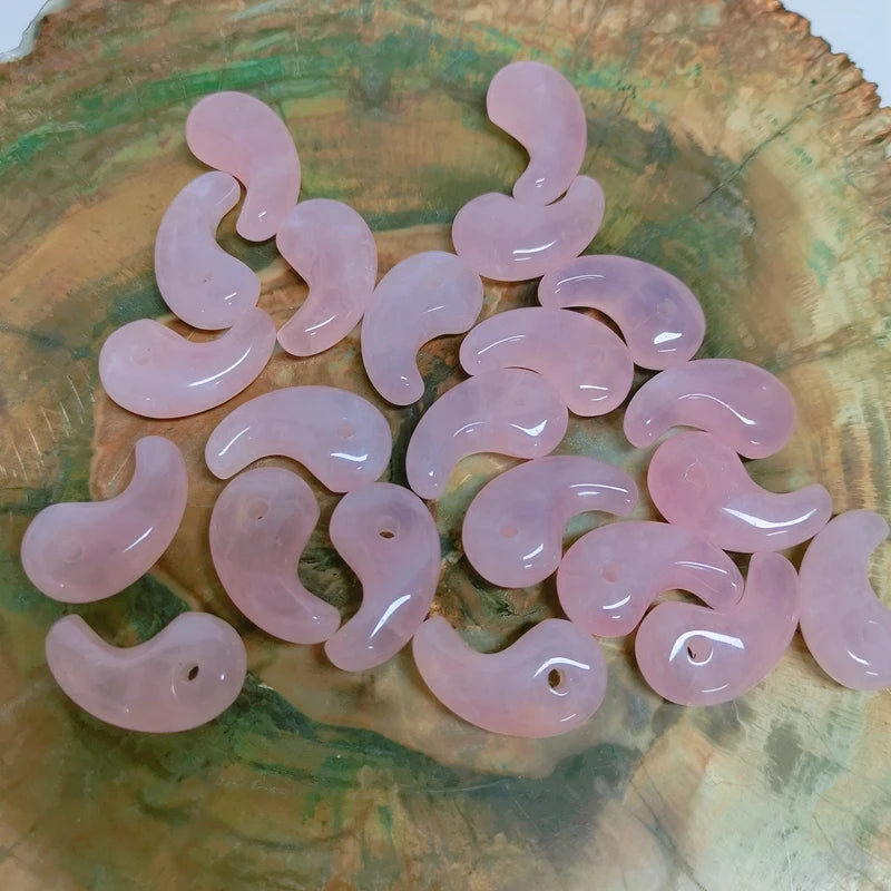 HZ OEM Factory Long Tales of Natural Rose Quartz Energy Healing Jade Magatama
