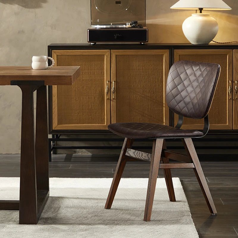 Modern Luxury Vintage Cafe Dining Chairs Wholesale Hotel Leather Chairs with Solid Wood Frame Home Furniture Cooling Feature