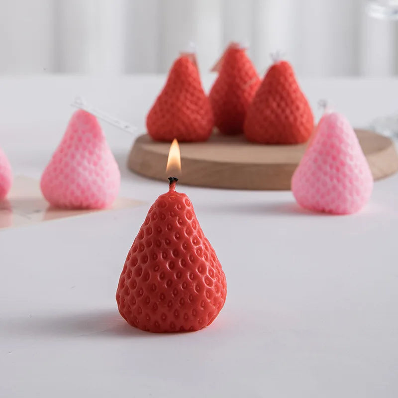 Strawberry Scented Aromatherapy Candle Cute Decorative Props for Valentine's Day Birthday Wedding Diwali Holidays for Bars