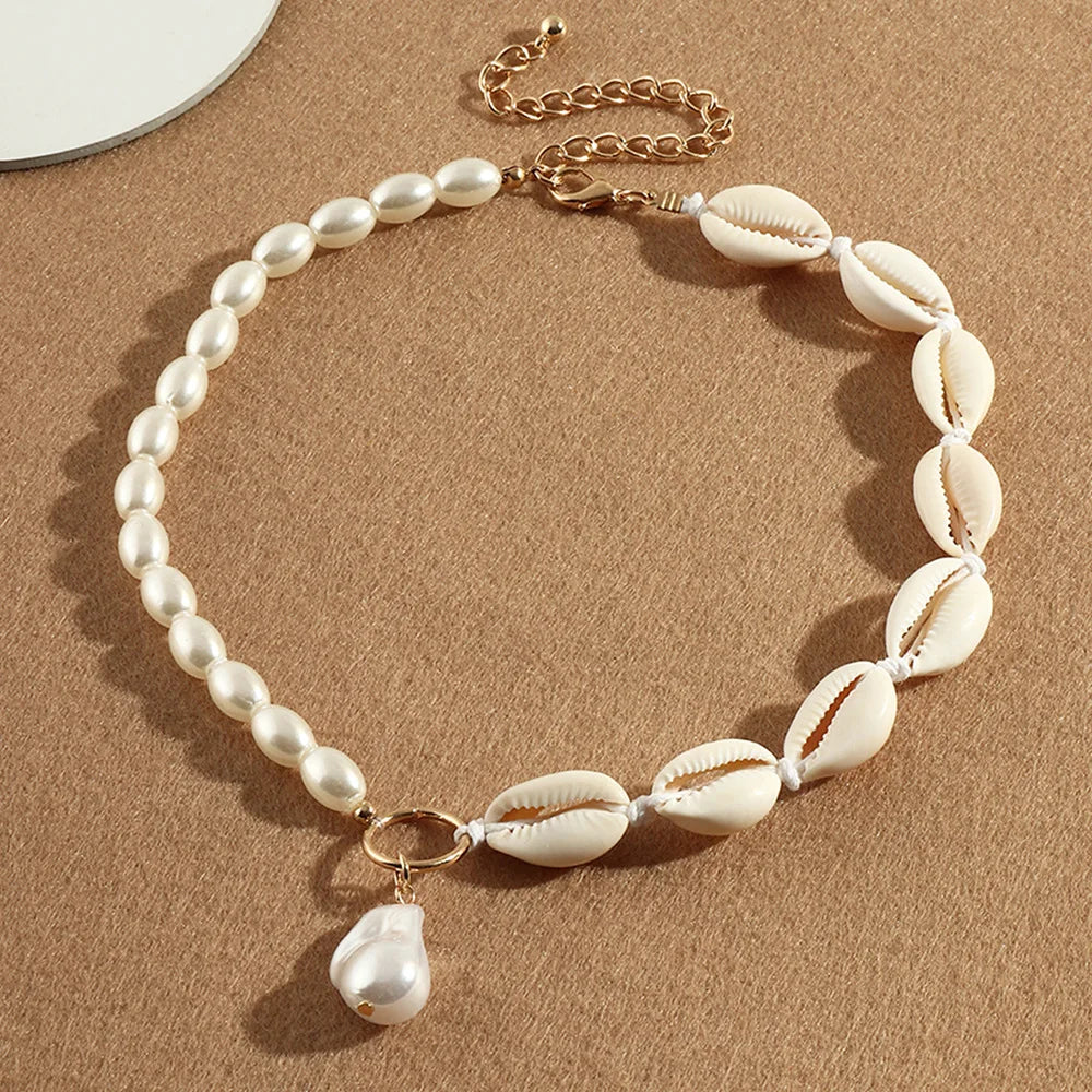 Hot Beach White Irregular Baroque Pearl Pendant Shell Bead Necklace Asymmetric Pearl Shell Choker Necklace