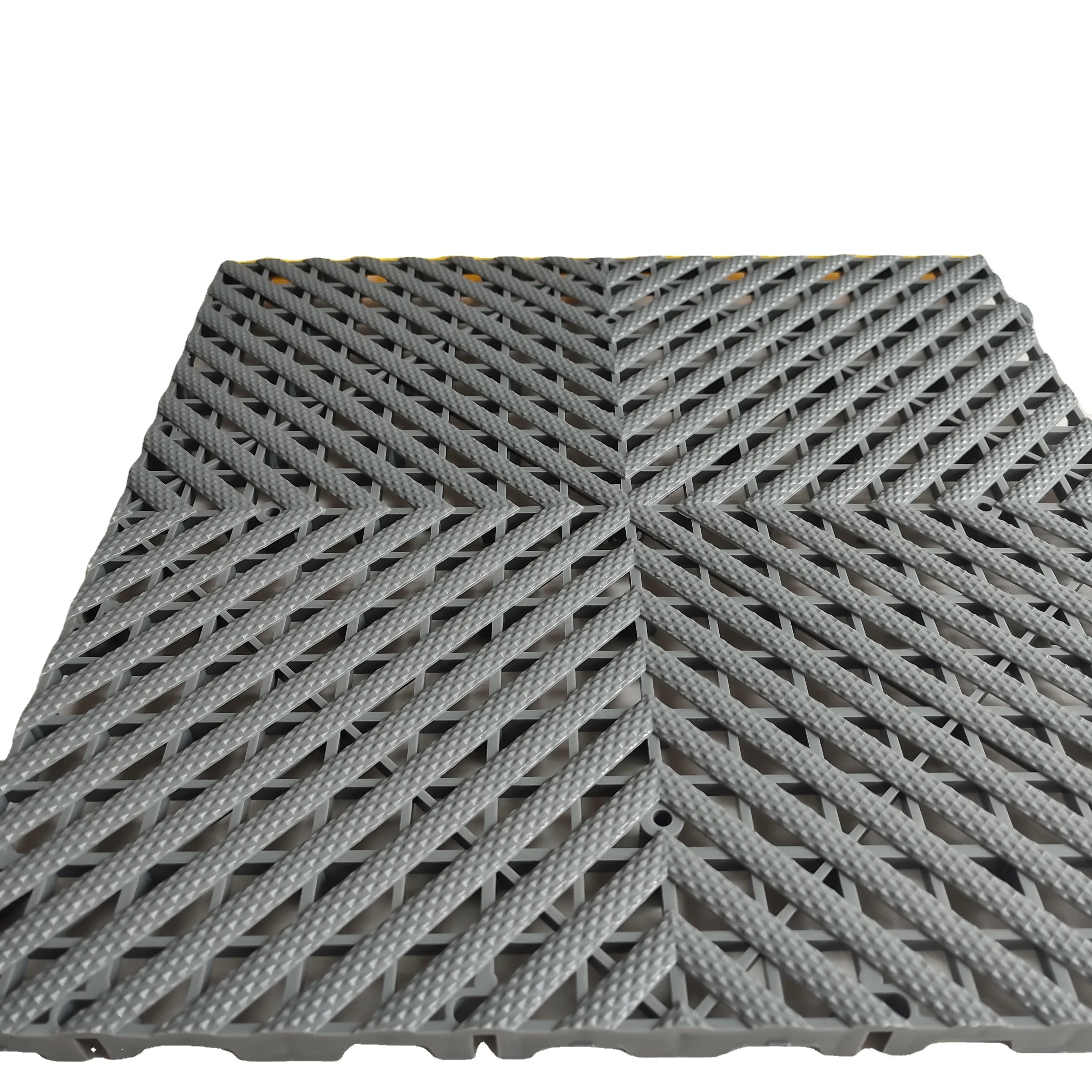 Direct Wholesale Safe Tasteless Non-Slip Private Garage Floor Made of 20mm Thick PP Plastic for Outdoor Use for Sports Venues