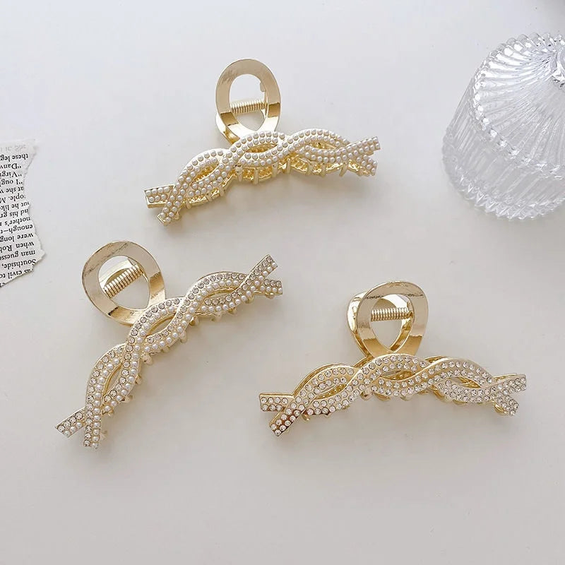 Pearl Rhinestone Hair Claws Cross Twisted Disk Hair Claw Clip Fashion Metal Shark Clip