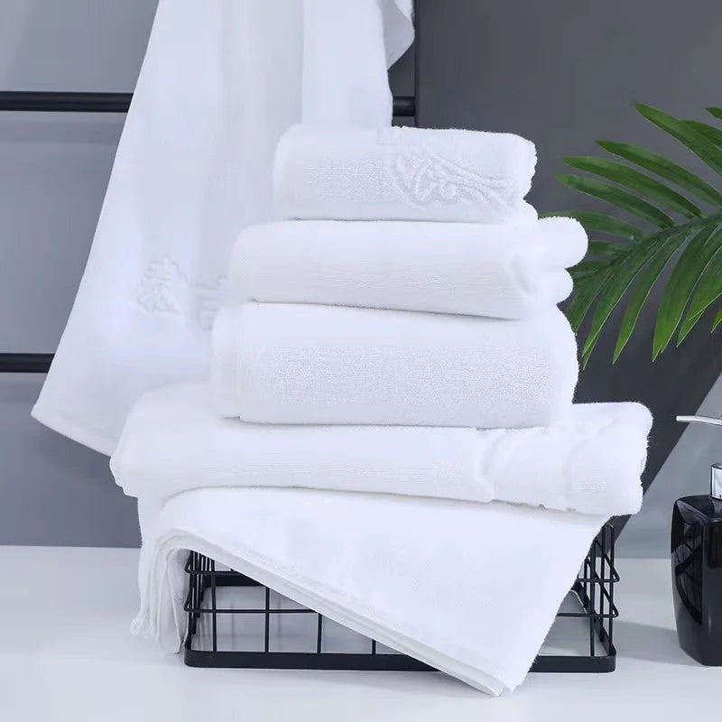 New Design OEM 100% Cotton Quick-Dry Absorbent Eco-Friendly Soft Fluffy Luxury Hotel Towel Sets for Gym Bath Custom Logo 5 Star