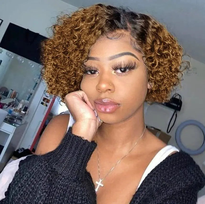 Wholesale 100% Real Human Hair Lace Front Wig Virgin Brazilian Human Hair Short Curly Pixie Cut Lace Front Wigs for Black Women