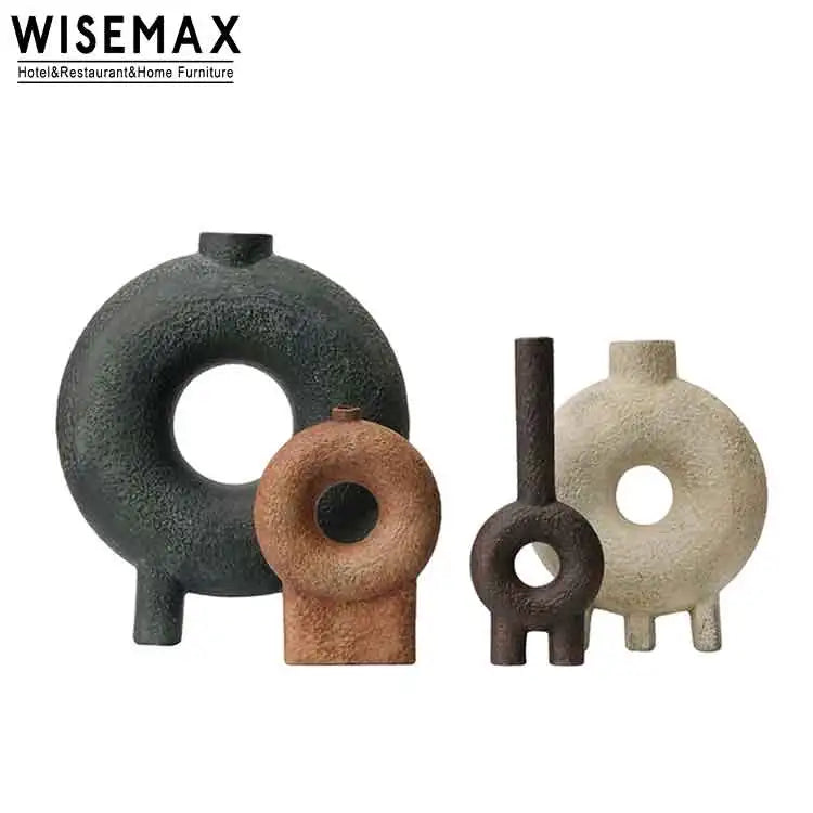 WISEMAX FURNITURE Minimalist Home Decor Irregular Shape White Tabletop Vase Artist Cheap Hand Make Ceramic Vase