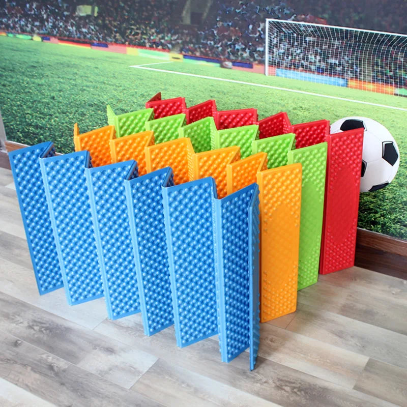 Aluminium Film Foldable Foam Egg Crate Sleeping Pad XPE Dampproof Mattress for Camping Hiking Silver Film Foldable Camping Mat