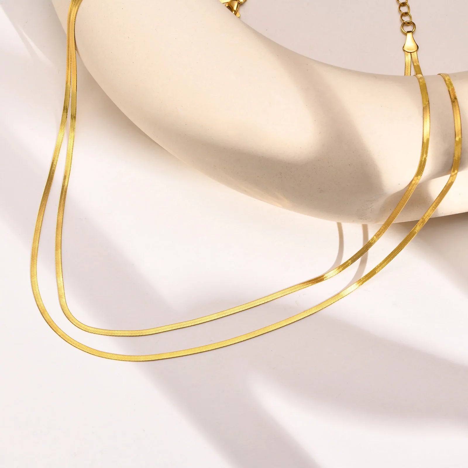 Wholesale 18K Gold Plated Double Layer 2mm Thin Herringbone Chain Necklace Trendy Stainless Steel Snake Chain for Weddings