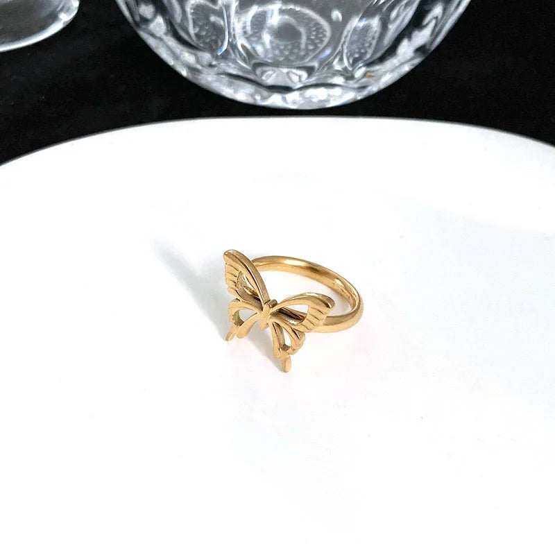 High Quality Stainless Steel Hollow Out Shaped Butterfly Finger Ring Real Gold Plated for Men Women