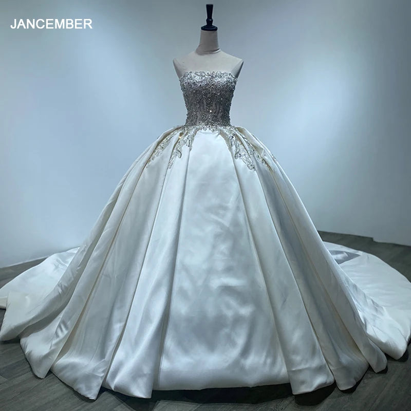 New Simple Strapless Wedding Dress Folds Lace Applique Bridal Dress Elegent Embroidery Train Ball Gown Wm25
