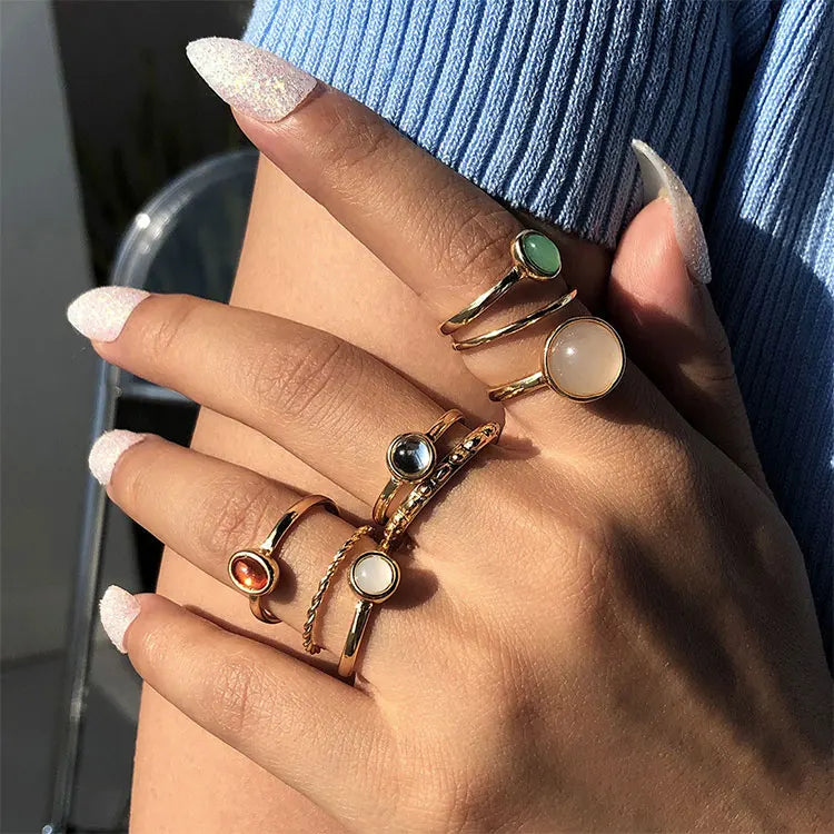 Hotest Assorted Finger Ring Simple Geometric Resin Ring Fashion Eight Pieces Decor Ring Set for Women Girls