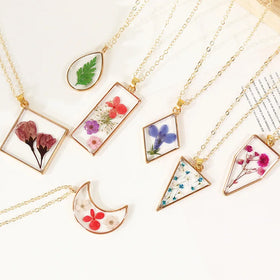 New Arrival Geometric Pendant Necklace Natural Botanical Specimen Costume Accessories Dried Flower Necklace to My Daughter