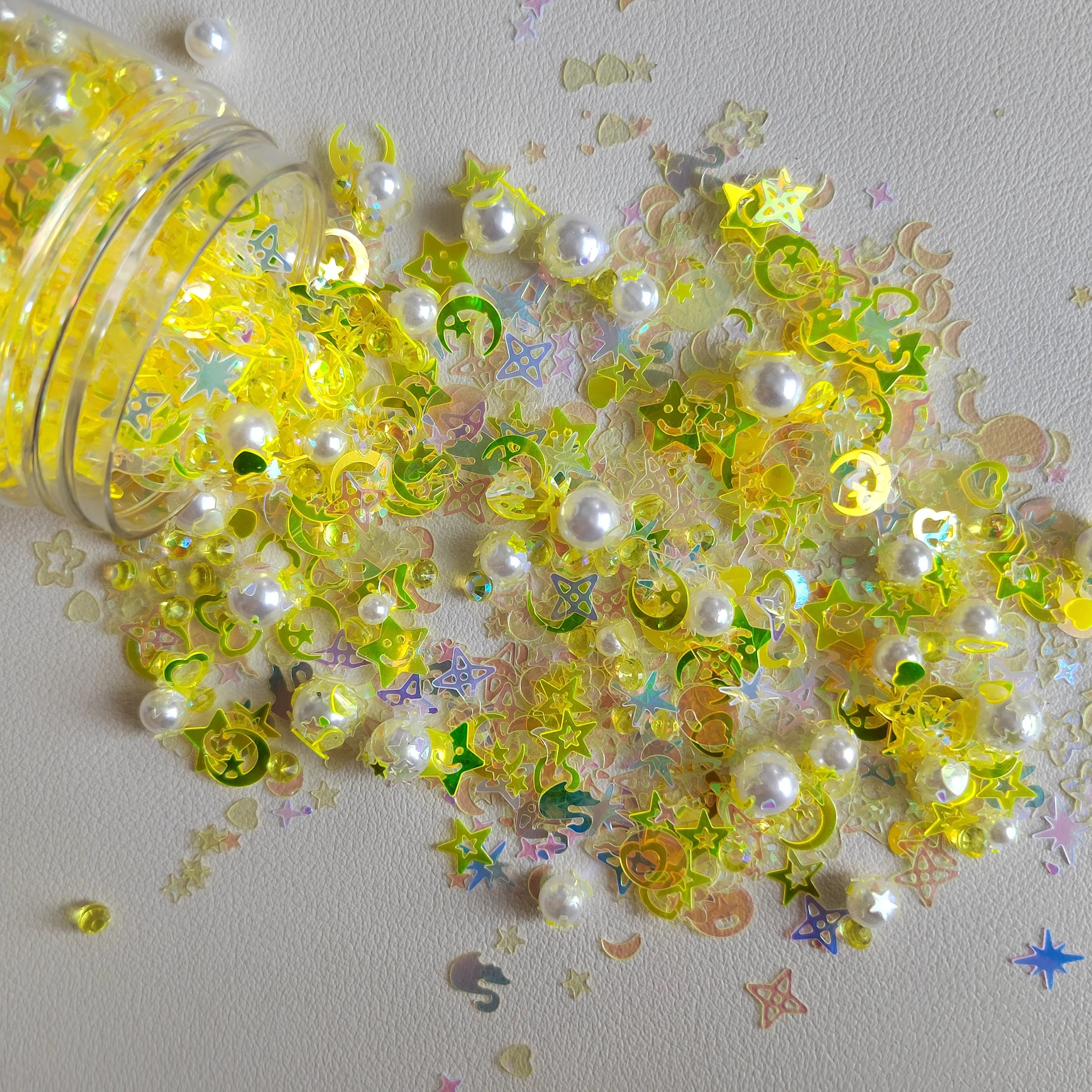 Wholesale 500g Colorful Star Moon Glitters Confetti Sequins With White Pearl Round Beads for Wedding Festival Party Decoration