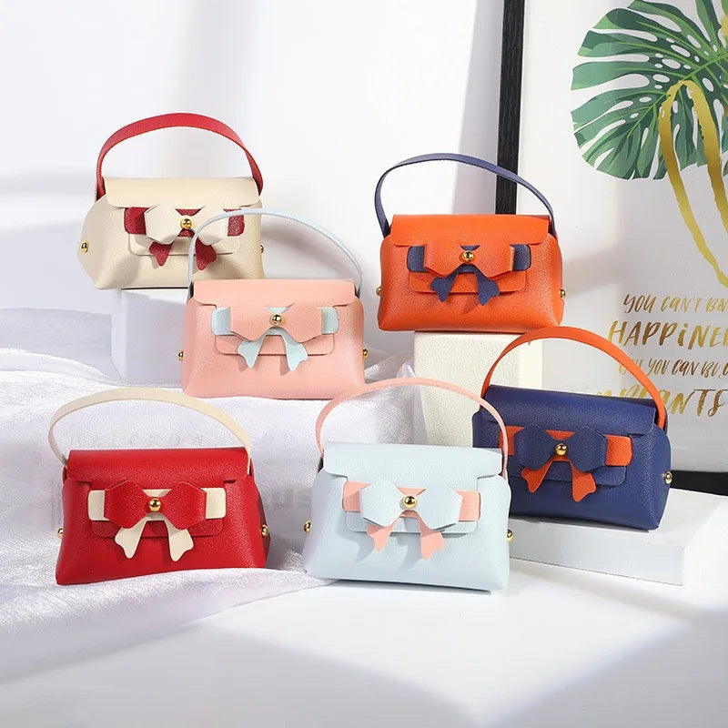 Personalized PU Leather Gift Bags Wedding Favors Candy Boxes Small Party Decoration Handbag
