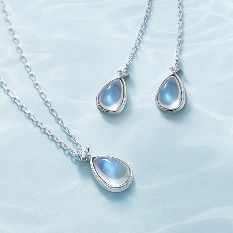 The Heart of the Ocean Jewelry 925 Sterling Silver Women Fashion Moonstone Pendant Necklace for Couples Gift