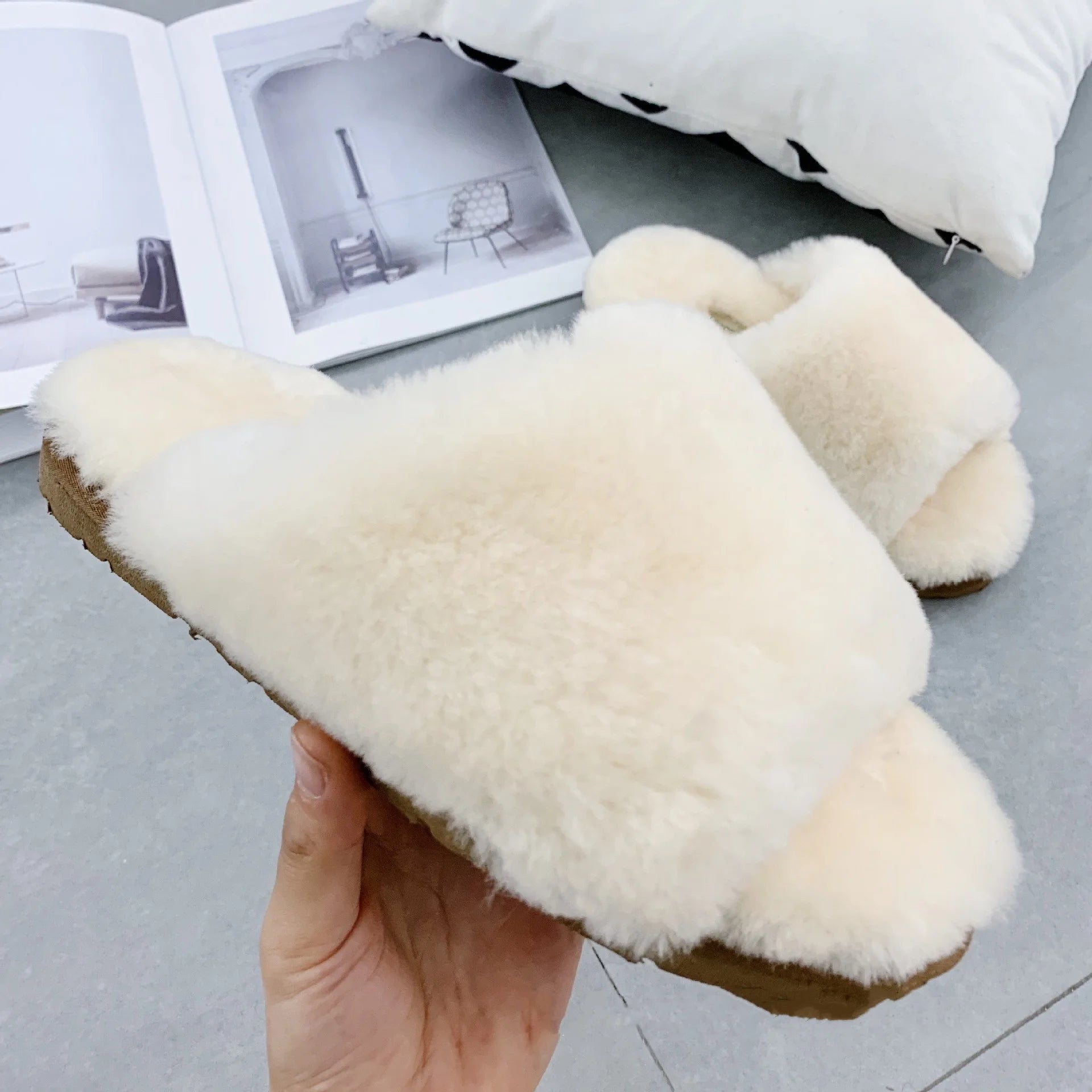 Fashion Real Wool Lamb Skin Fur Open Toe Breathable Anti-Slippery Winter Warm for Sheepskin Sliders for Women