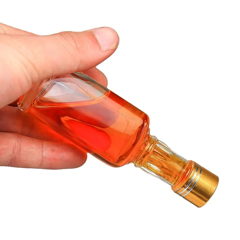 square Glass Spirit Vodka  Mini Liquor Alcohol Bottle 50ml 100ml 200ml with Aluminum Cap