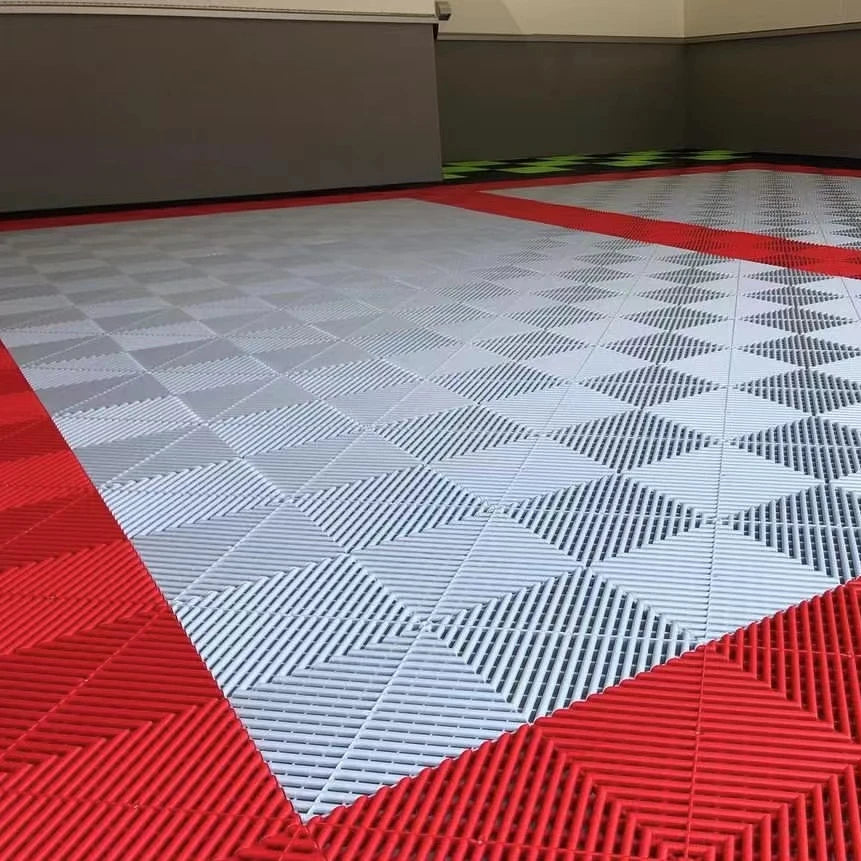 PP Interlocking Garage Floor Tiles-Waterproof Eco-Friendly Indoor Vinyl Flooring for Workshop & Villa