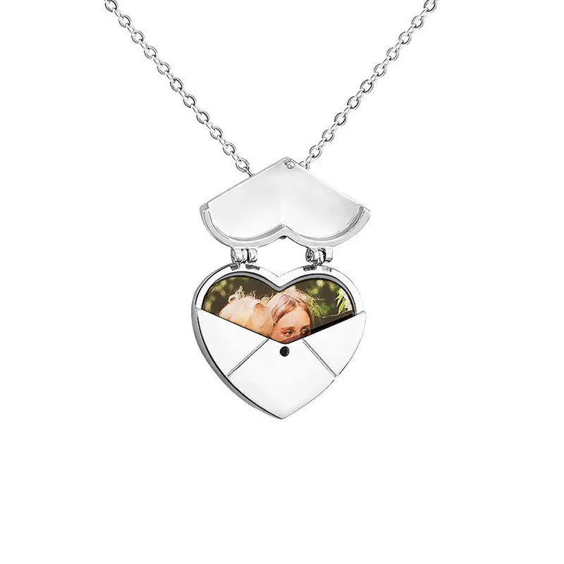 Openable Best Friend Heart Pendant Necklace Stainless Steel Personalized Photo Heart Locket Necklace for Women Girls