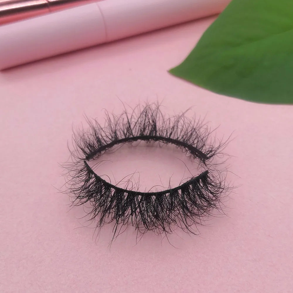 563 Natural Lash Short 15mm Mink Fur Lashes Wispy Super Fluffy d Curl Eyelashes Private Label Wholesale Mink Eyelashes Vendor
