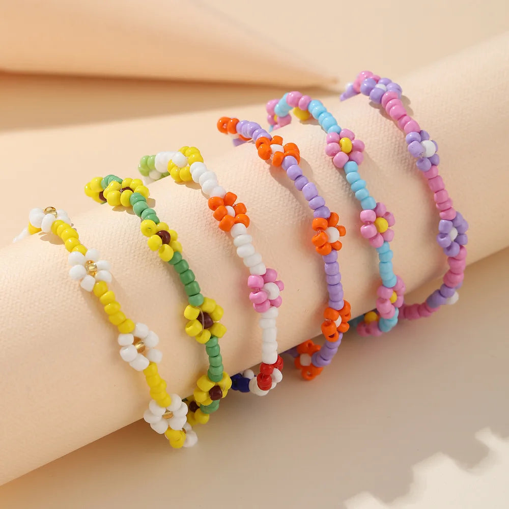 Candy Colors Beads Flower Shape Bracelet Adjustable Daisy Flower Beaded Bracelet for Women Classic for Christian Wedding Gift