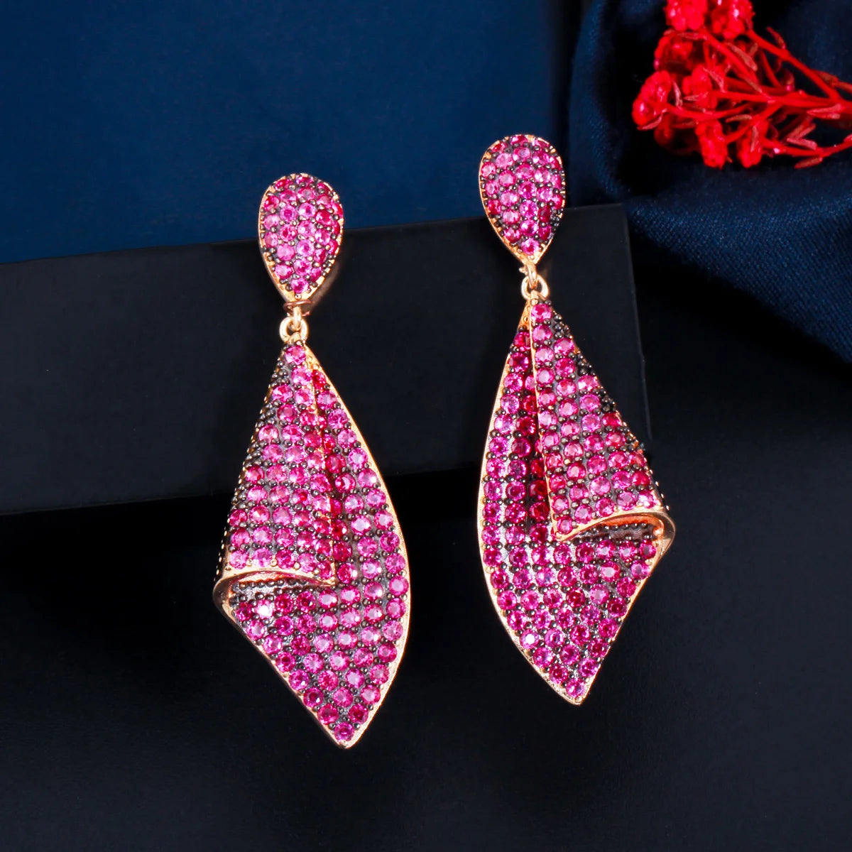 Creative Two Tone Gold Plated Micro Pave Hot Pink Red Cubic Zirconia Stone Long Dangle Drop Earrings for Women Brand Jewelry MegaBDM