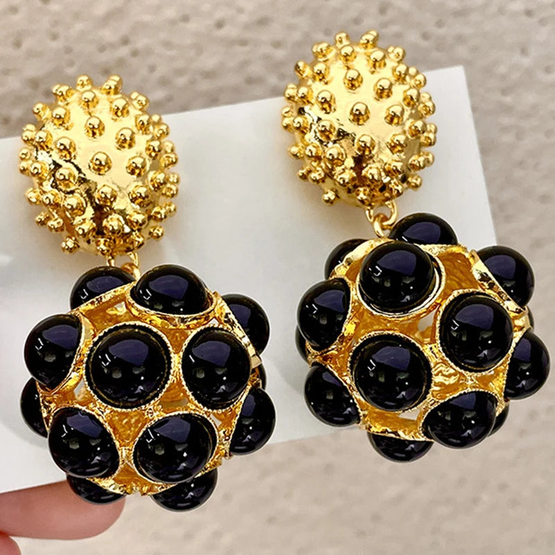 2023 New Arrival Fashion Jewelry Medieval Black Drop Glaze Round Earrings Metal Ball Luxury Earrings Retro Round Ball Earrings