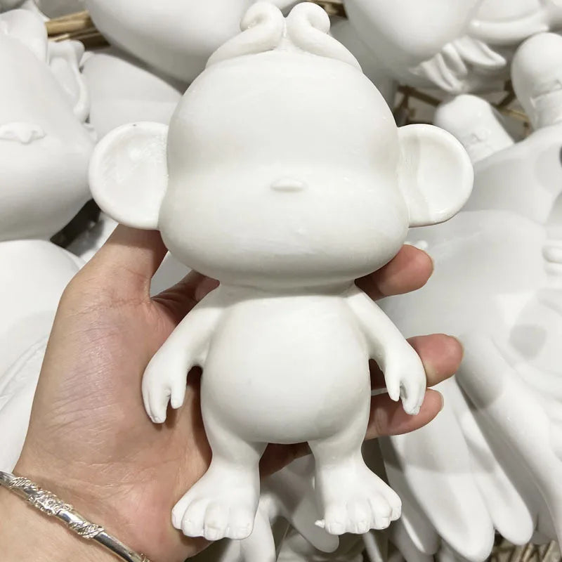 Wholesale Inexpensive DIY Creative Resin Fluid Jiji Monkey Handmade Products Home Chiu Play Ornaments