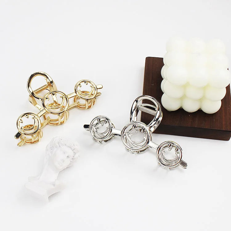 YIYI INS Hot Custom Women Metal Hair Clip 11.5cm Big Round Shape Smile Hair Clamp Clutchers Gold Platinum Alloy Large Claw Clips
