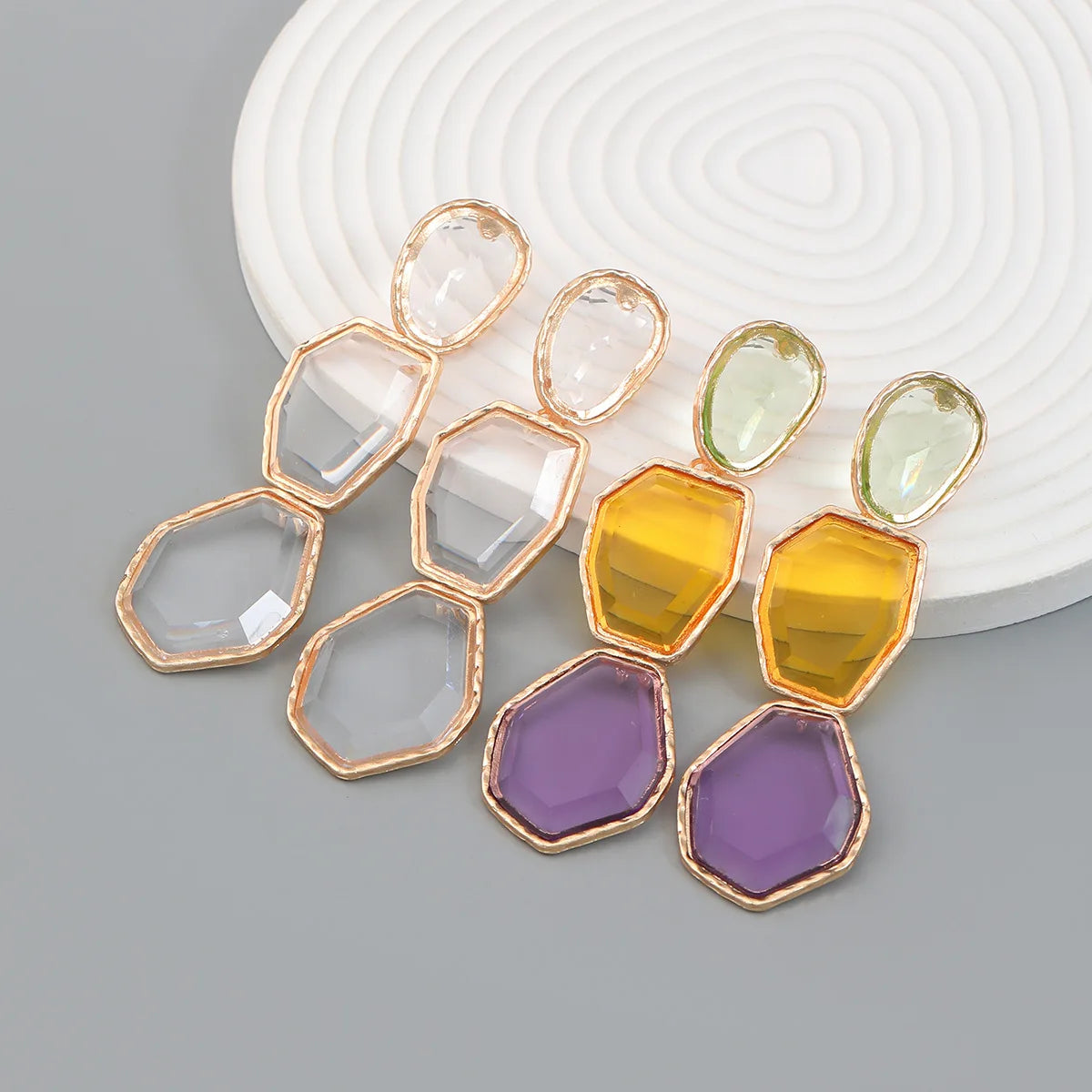 JL17881 Wholesale Fashion Metal Irregular Resin Earrings Exaggerated Dangle Drop Earrings European and American Jewelry