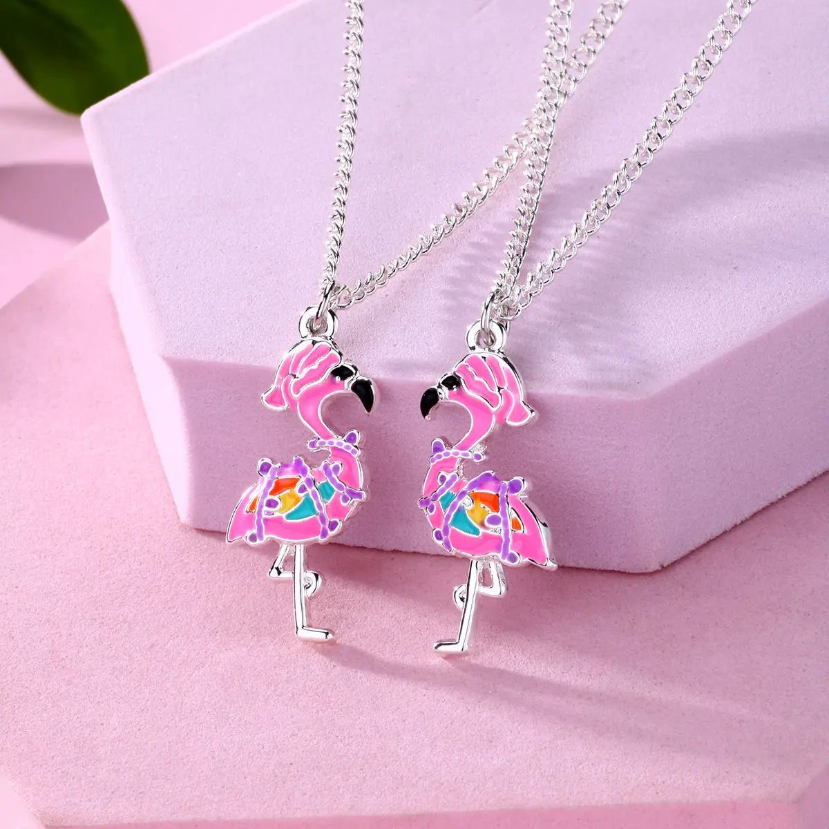 2PCS Best Friends Necklace Flamingo Pendant Colorful Drop Oil Necklace for Kid's Matching Necklace for Best Friends