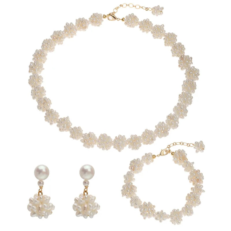 Flower Ball Necklace Clavicle Chain Flower Cluster Jewelry Set Handmade Freshwater Pearl Bracelet Earrings Pearl Natural CLASSIC