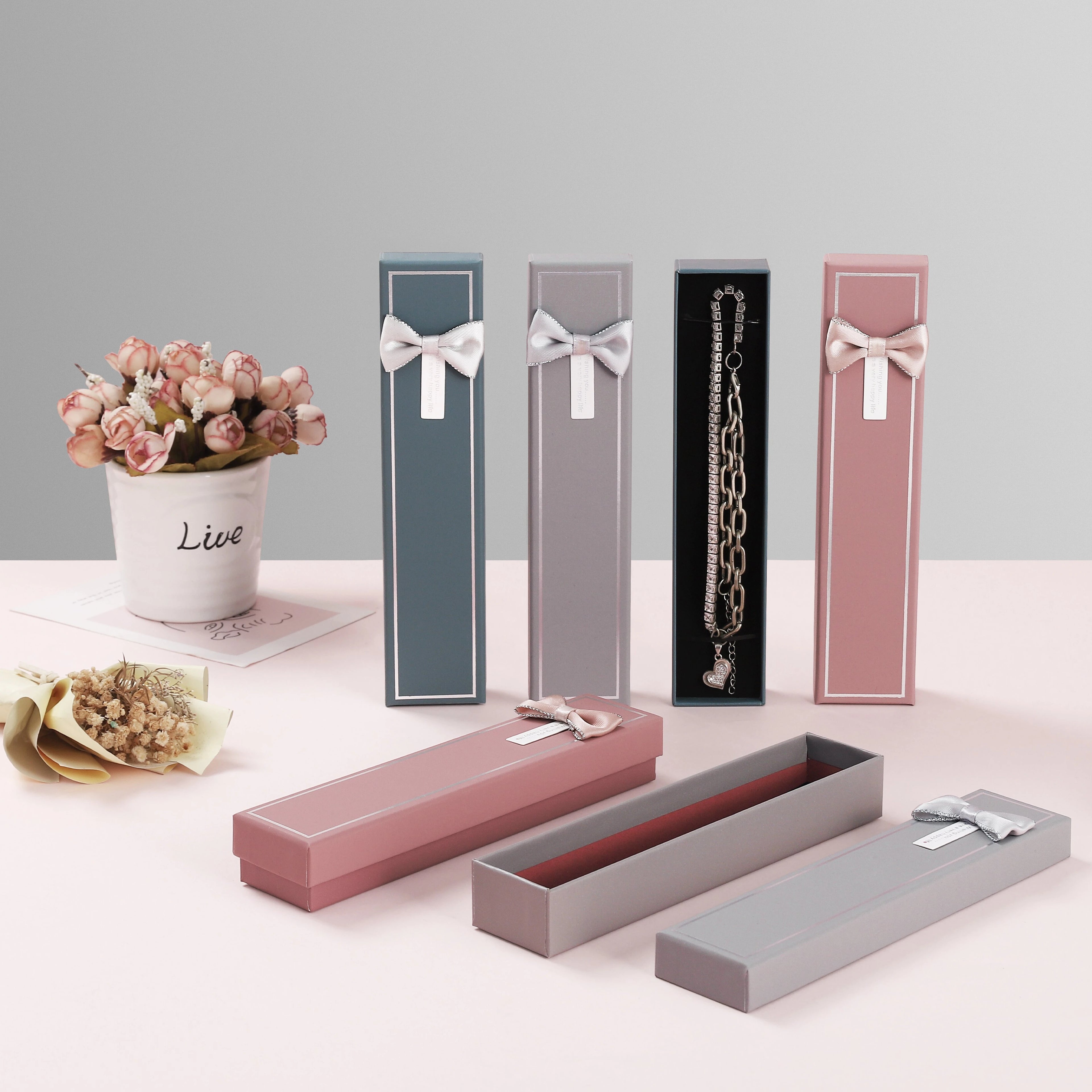 Stock (accept Custom) High-end Skin Special Paper Rectangular Jewelry Box Necklace Box Gift Box Packaging with Bow