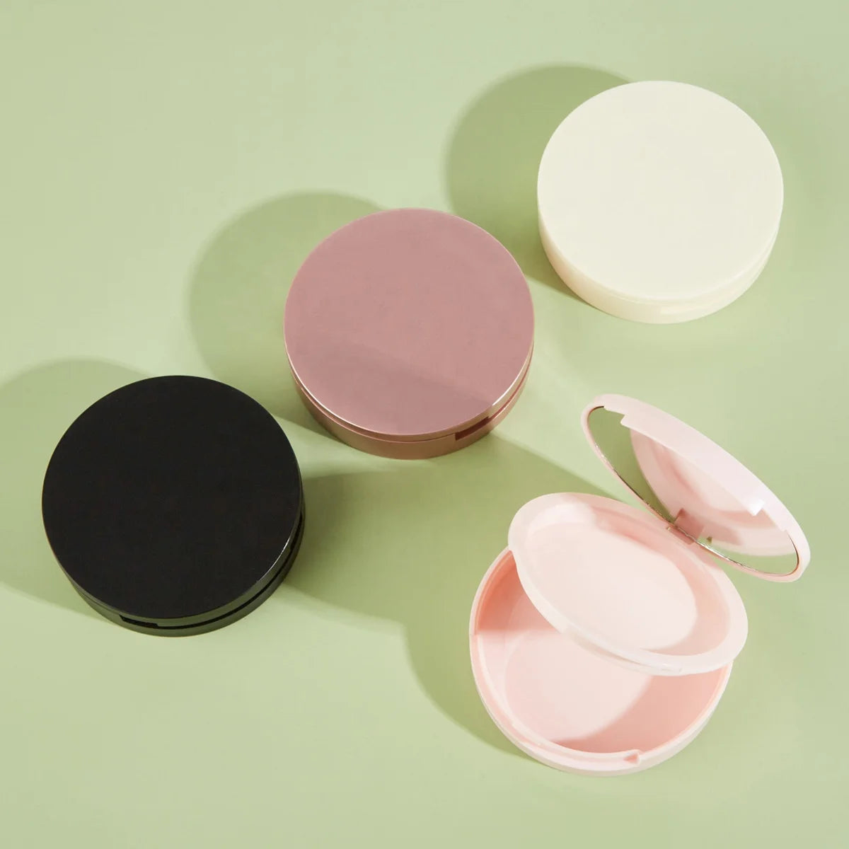 Wholesale Customizable PE Plastic Jars for Cosmetic Packaging Compacts with Mirrors and Offset Printing