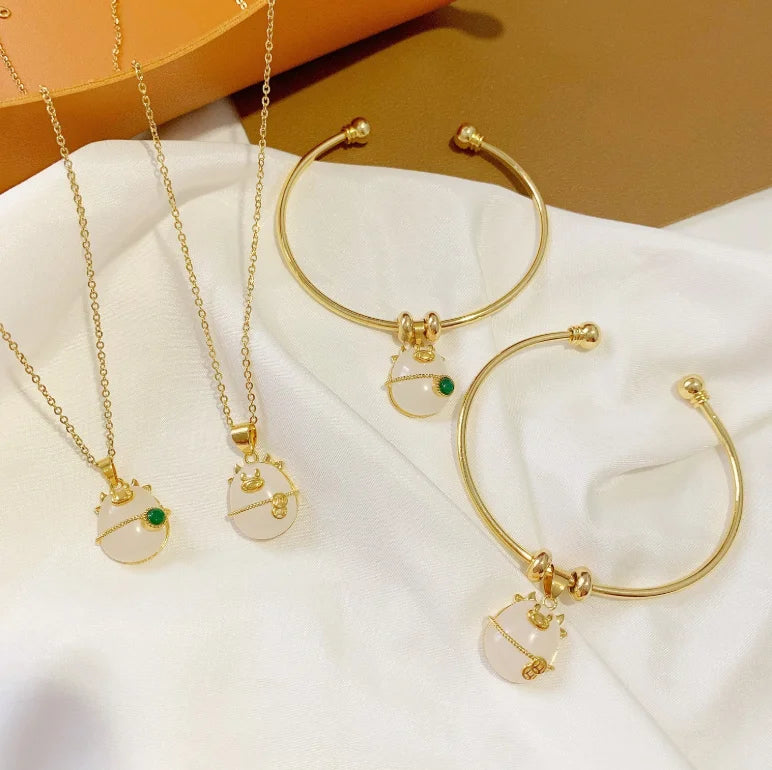 18k Gold Plated Stainless Steel Opening Bangle Cattle Shape Jade Pendant Bracelet for Women Bracelet Necklace Set
