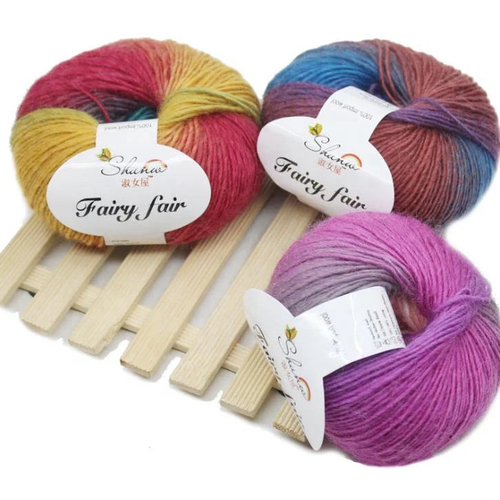 2022 Factory Wholesale 100% Wool Yarn Section-Dyeing Worsted Rainbow Thread for Hand Knitting Crochet Gradual Change Weaving