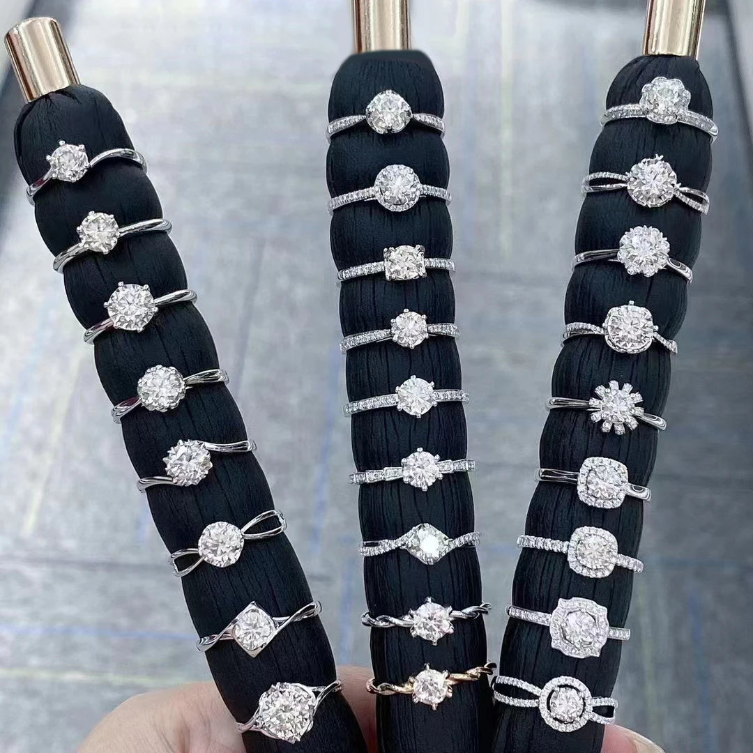 Fine Jewelry Woman 0.5ct Natural Luxury Diamond Rings Jewelry 18k Gold for Wedding Engagement