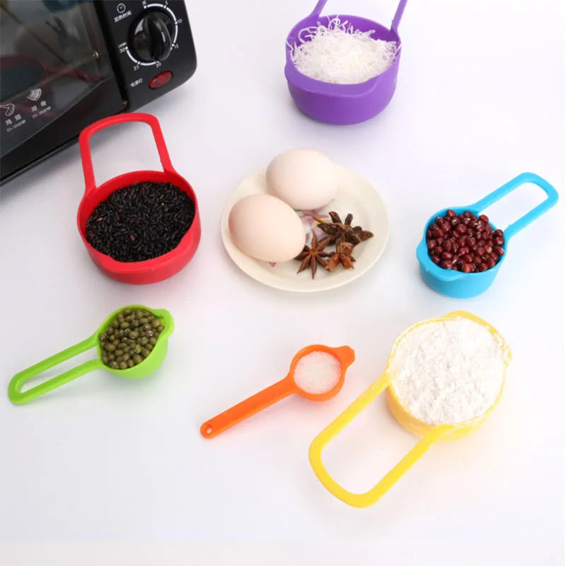 Free Sample 6-Piece Plastic PP Kitchen Cooking Tools 10g 25g 50ml Silicone Measuring Cups Spoons Set