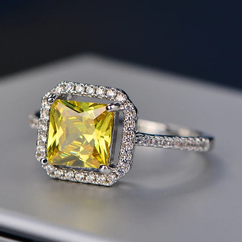 European and American Fashion Classic Moissanite Diamond Simulation Senior Feeling Ring Moissanite Women Engagement Ring